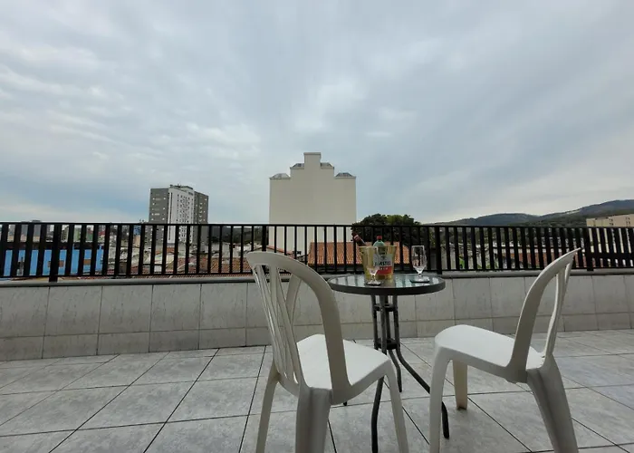 Apto Duplex 3 Dorm Em Aparecida 600 M Da Basilica