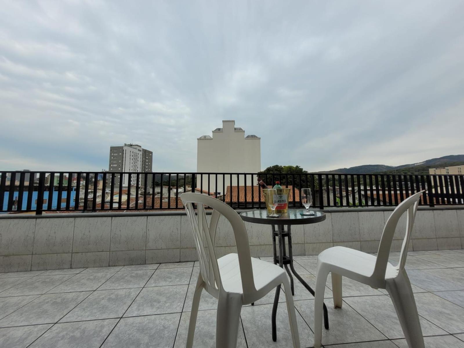 Apto Duplex 3 Dorm Em Aparecida 600 M Da Basilica * Aparecida (Sao Paulo)